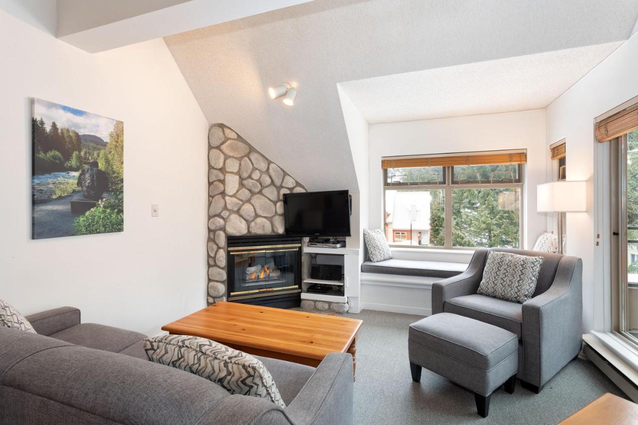 Lake Placid Lodge By Whiski Jack วิสต์เลอร์ ภายนอก รูปภาพ