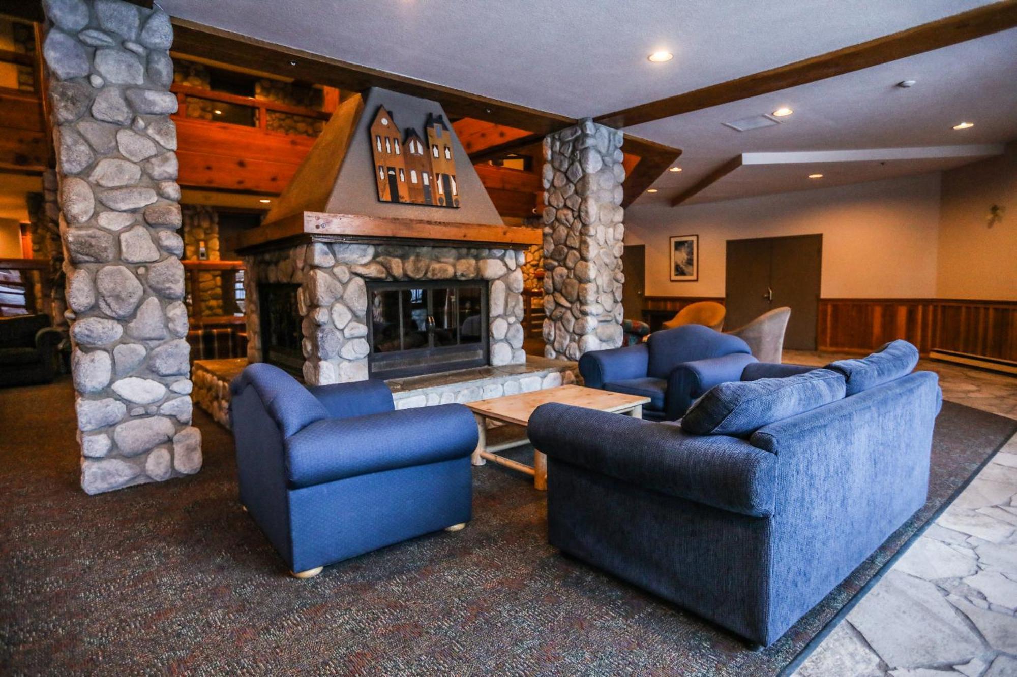 Lake Placid Lodge By Whiski Jack วิสต์เลอร์ ภายนอก รูปภาพ